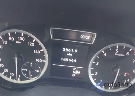 2018 Infiniti Qx30 Luxury z USA, uszkodzony, nr VIN SJKCH5CR9JA057075